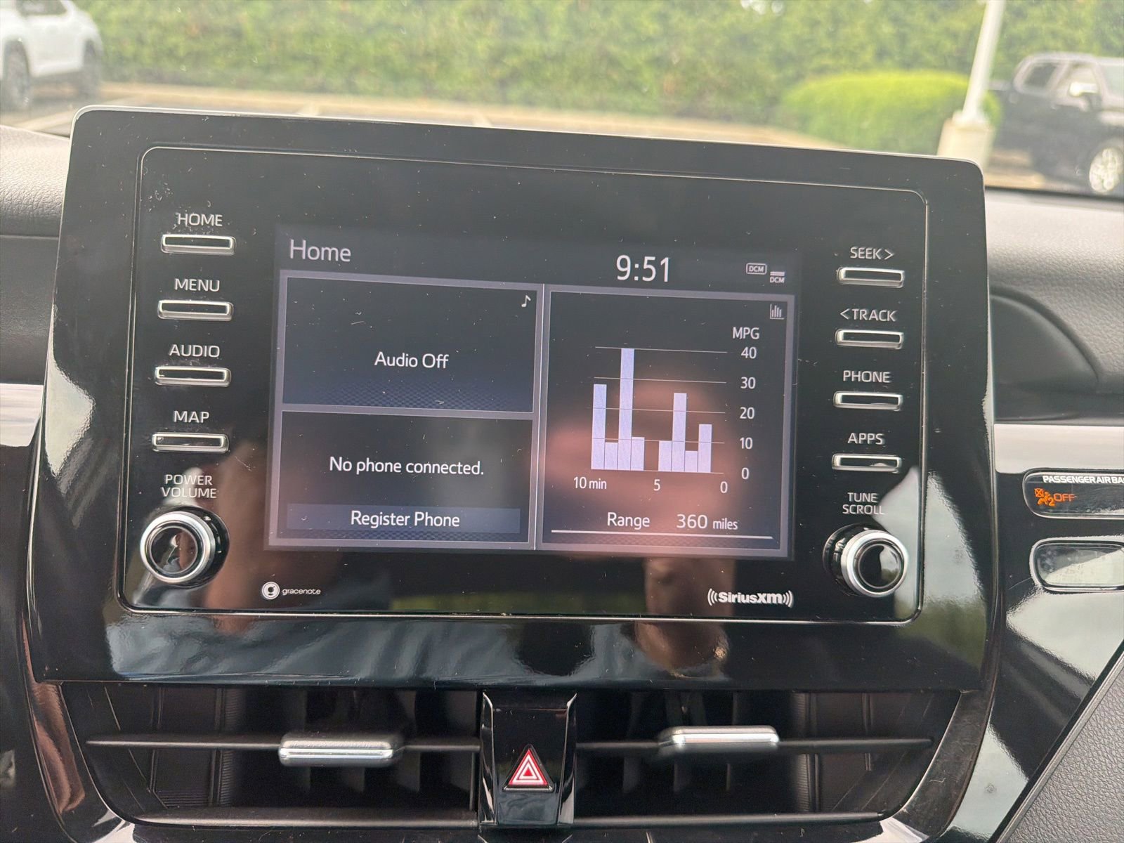 Used 2024 Toyota Camry SE FWD image 14
