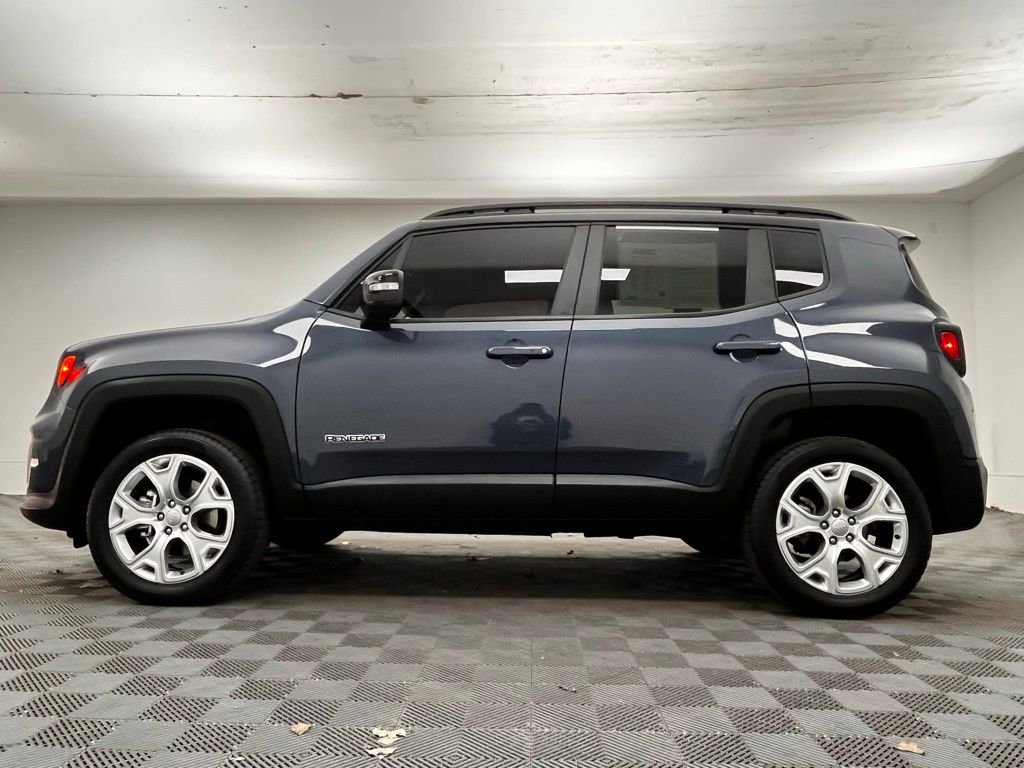 Used 2023 Jeep Renegade Limited image 11