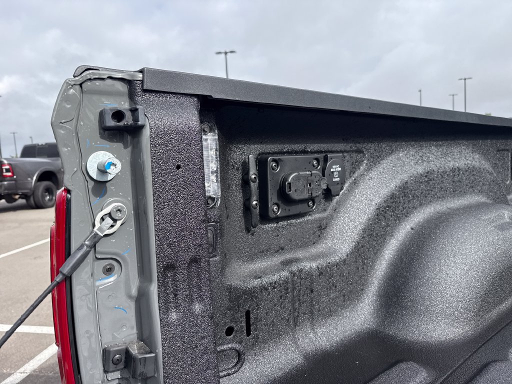 New 2027 RAM 3500 Laramie AWD/4WD image 28