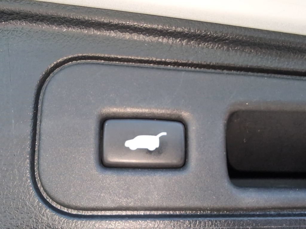 Used 2023 Honda Passport EX-L image 12