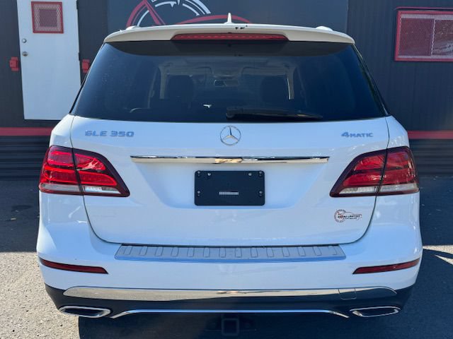 Used 2018 Mercedes-Benz GLE 350 4MATIC image 9
