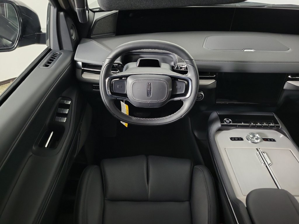 New 2027 Lincoln Navigator L Reserve w/ Jet Appearance Package RWD image 13
