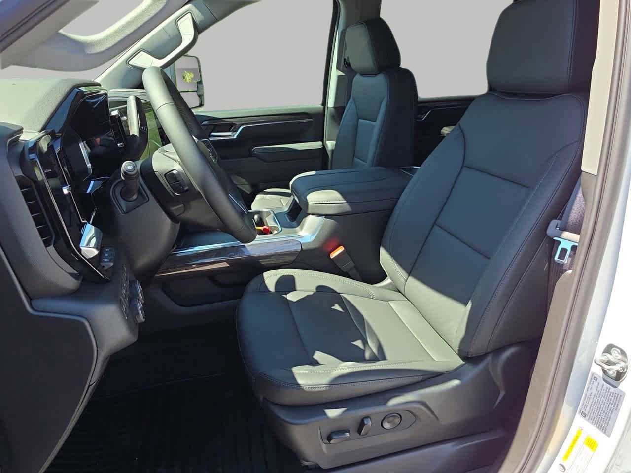 New 2026 Chevrolet Silverado 2500 LTZ w/ Trail Boss Package image 19