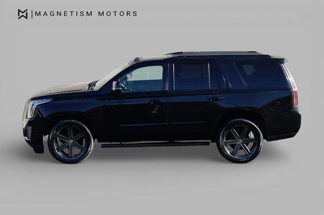 Used 2015 Cadillac Escalade Luxury AWD/4WD image 2
