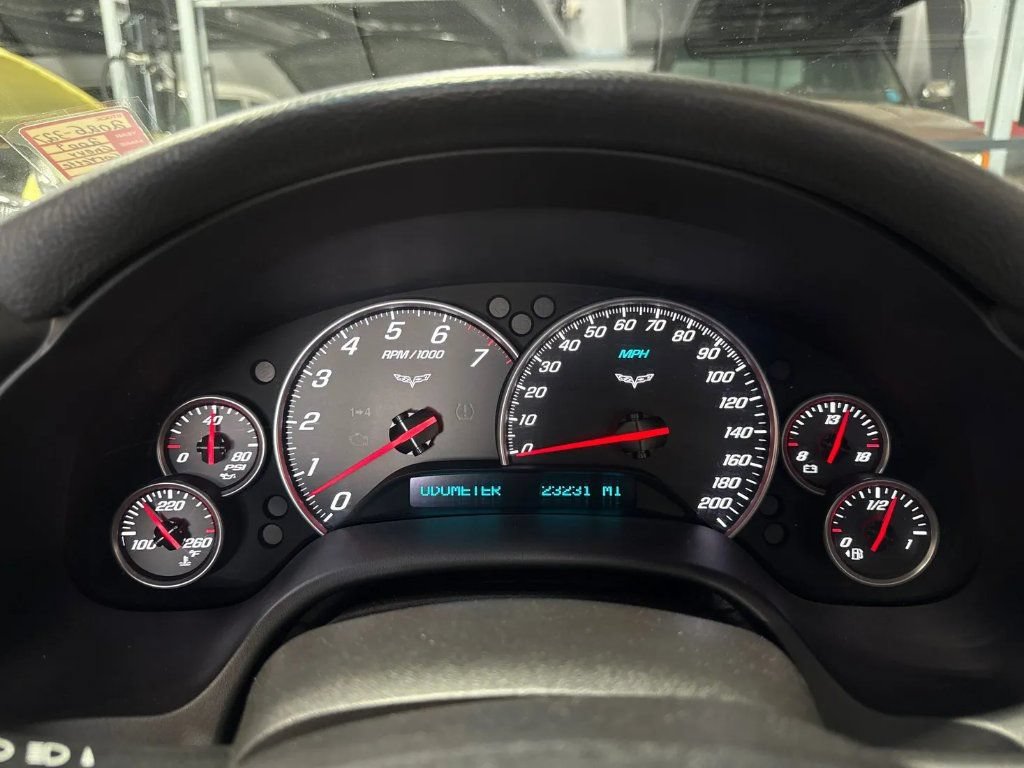 Used 2009 Chevrolet Corvette Convertible RWD image 15