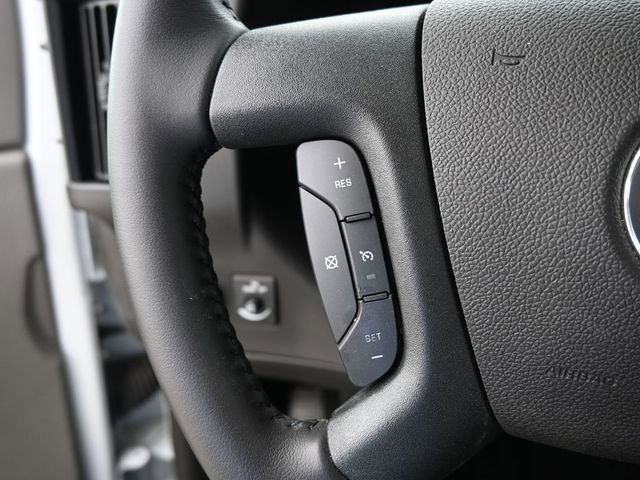 Used 2022 Chevrolet Express 3500 w/ Power Convenience Package image 12