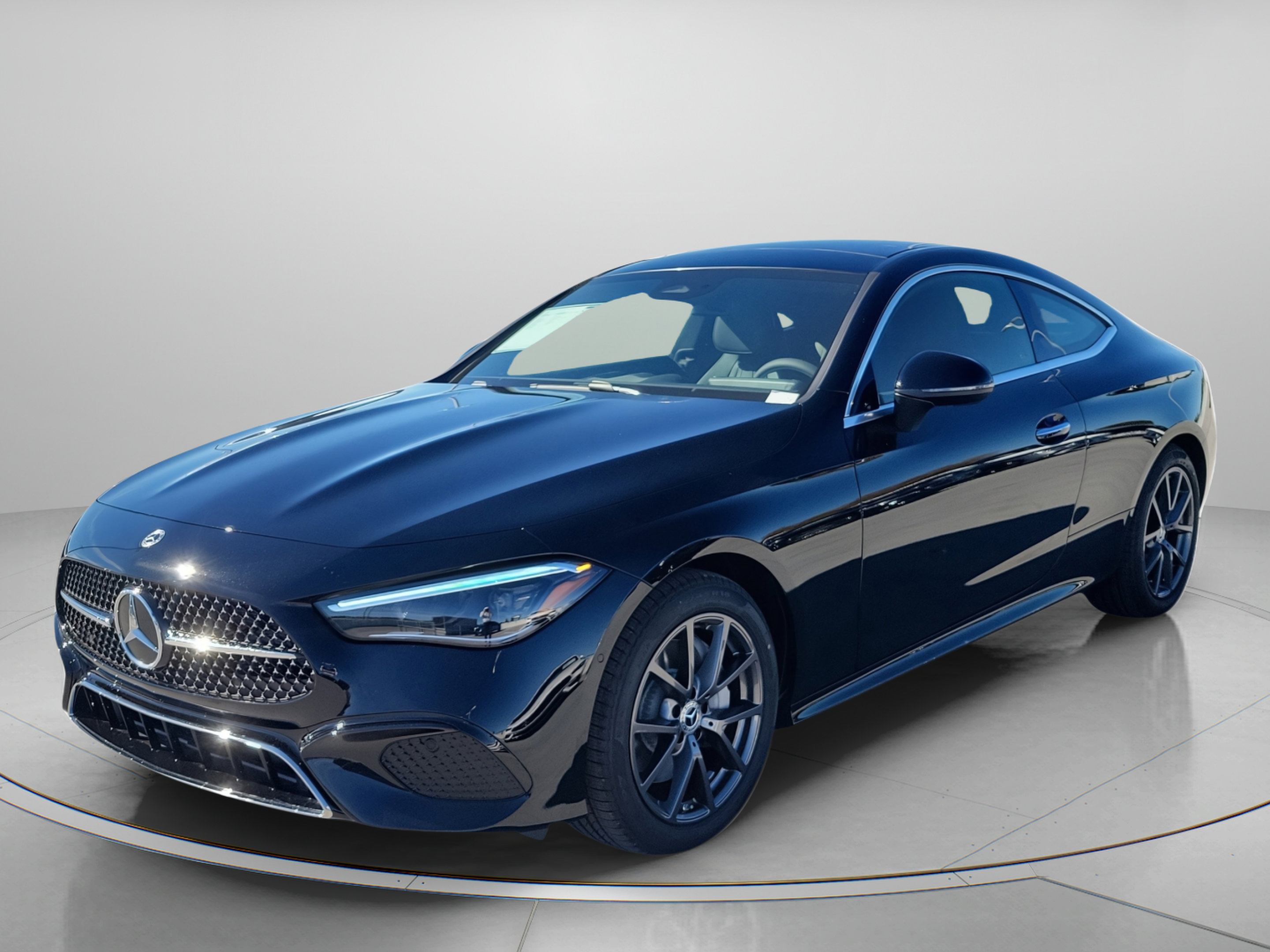 Certified 2026 Mercedes-Benz CLE 300 4MATIC Coupe image 2