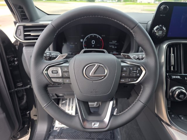 New 2026 Lexus LX 600 F Sport w/ Accessory Package (Z1) AWD/4WD image 29