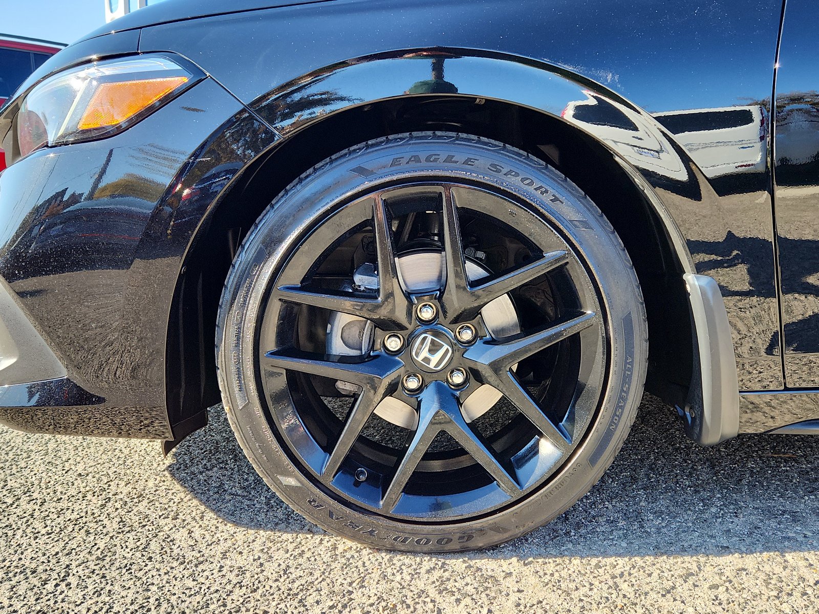 Used 2023 Honda Civic Sport image 8