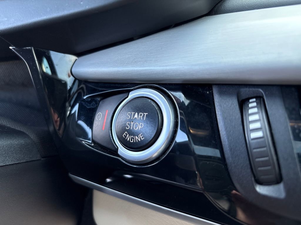 Used 2018 BMW X6 sDrive35i w/ M Sport Package image 26