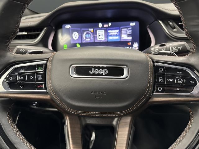 Used 2024 Jeep Grand Cherokee L Summit w/ Advanced Protech Group IV image 18