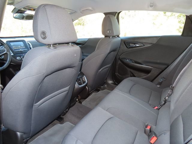 Used 2016 Chevrolet Malibu LT FWD image 28