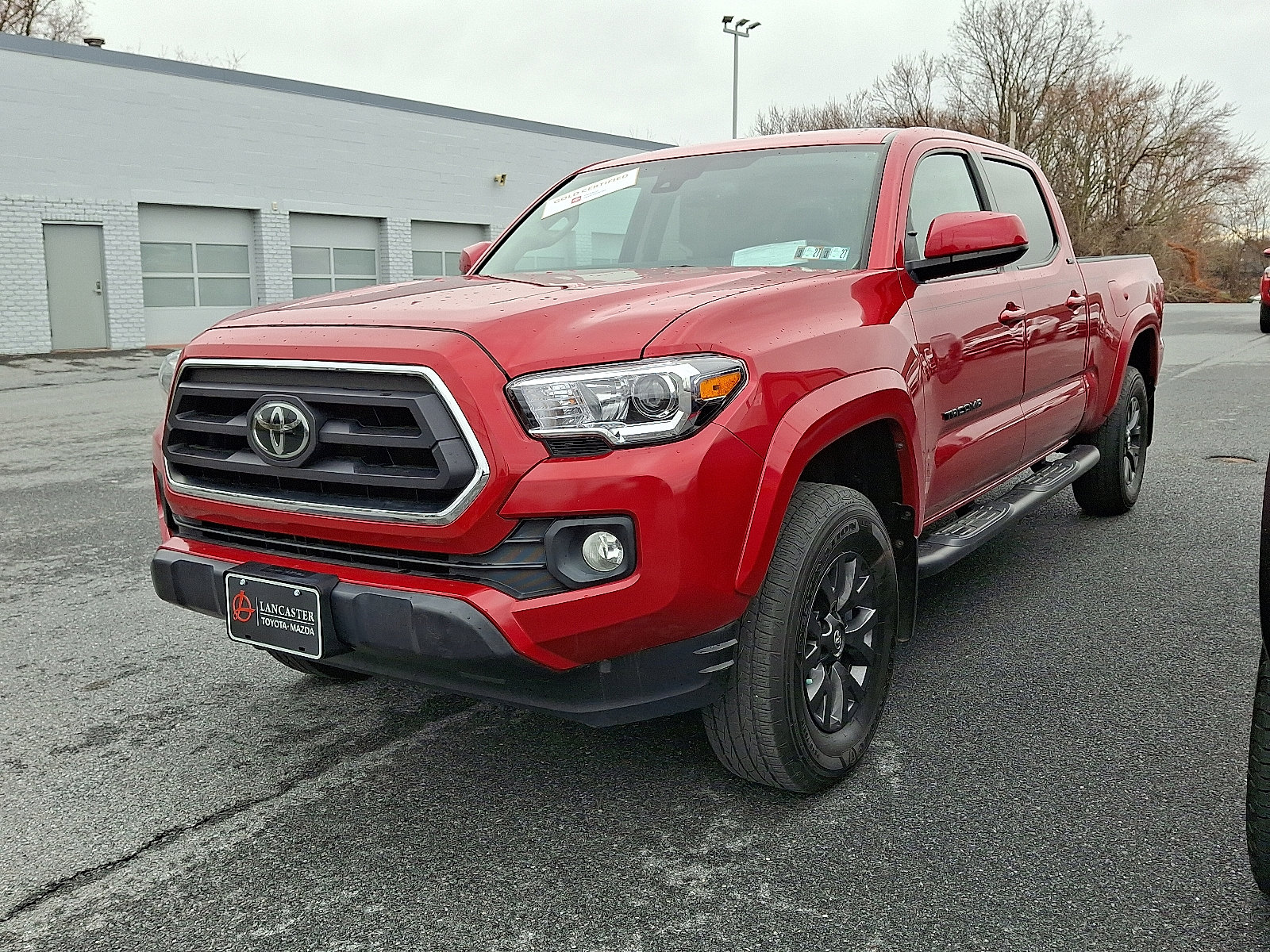 Certified 2022 Toyota Tacoma SR5 image 2