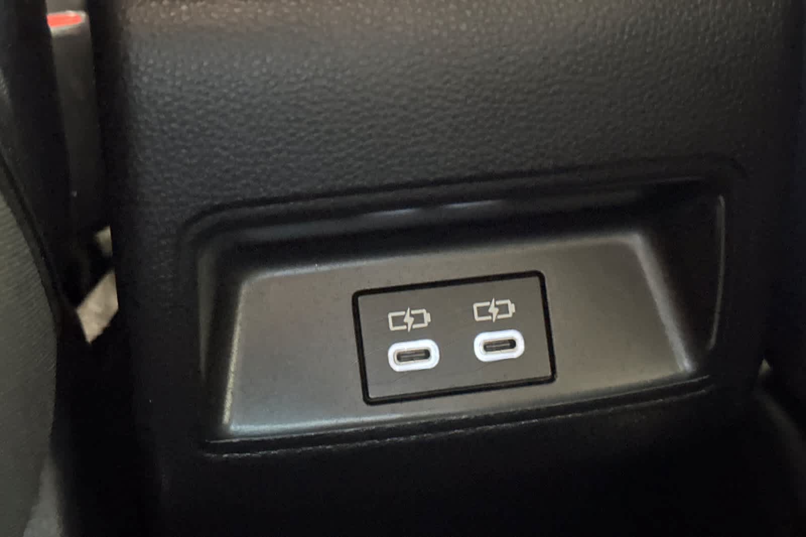 Used 2025 Toyota Corolla LE FWD image 15