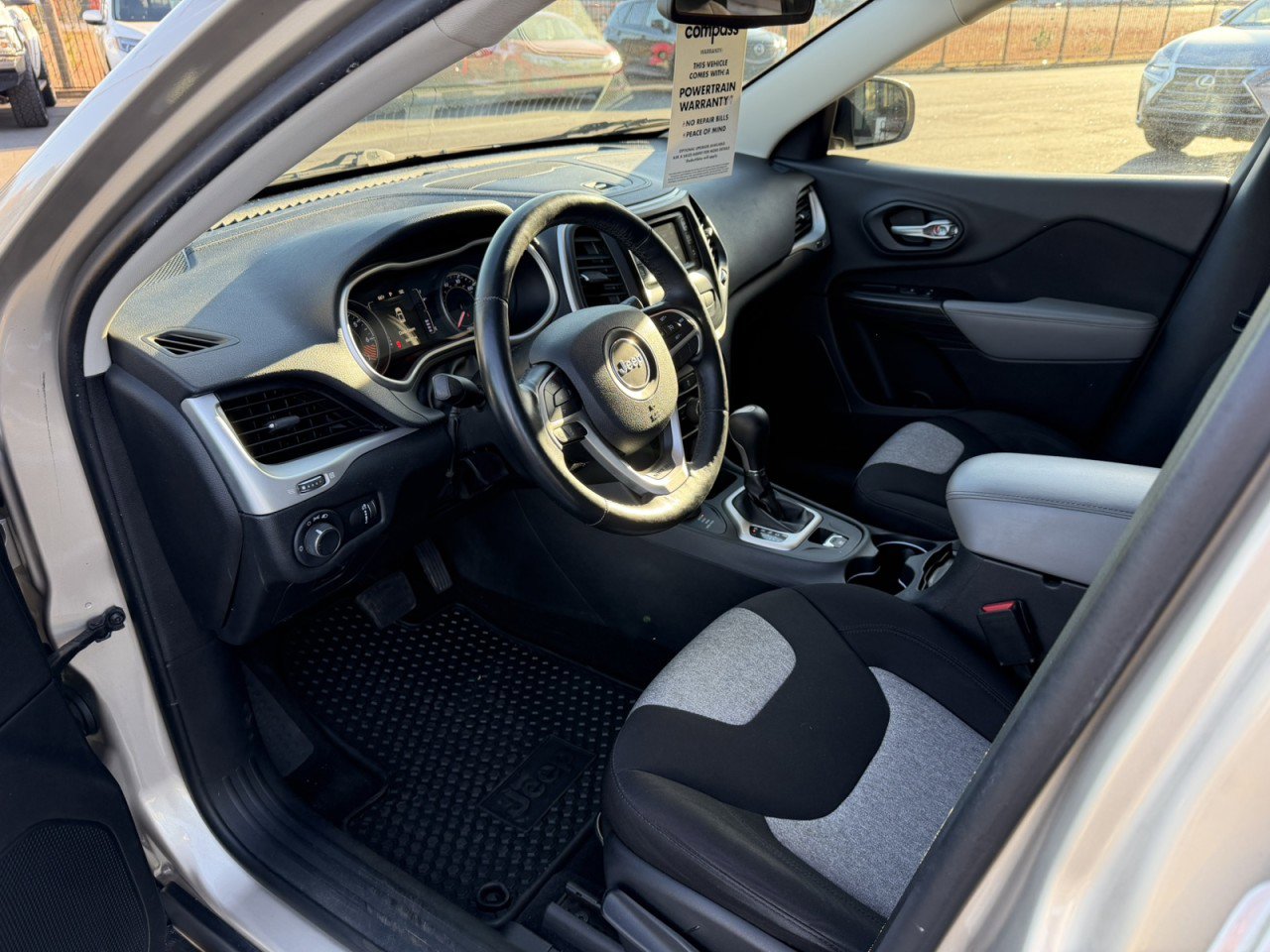 Used 2014 Jeep Cherokee Sport w/ Cold Weather Group image 20