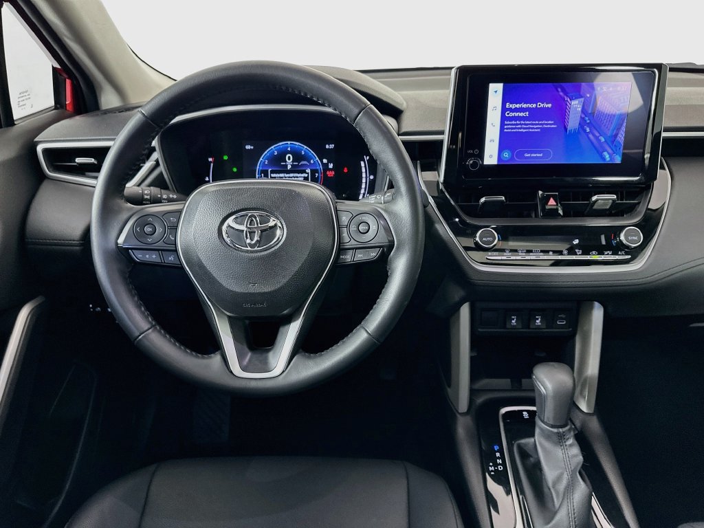 Certified 2025 Toyota Corolla Cross XLE w/ Convenience Package FWD image 23