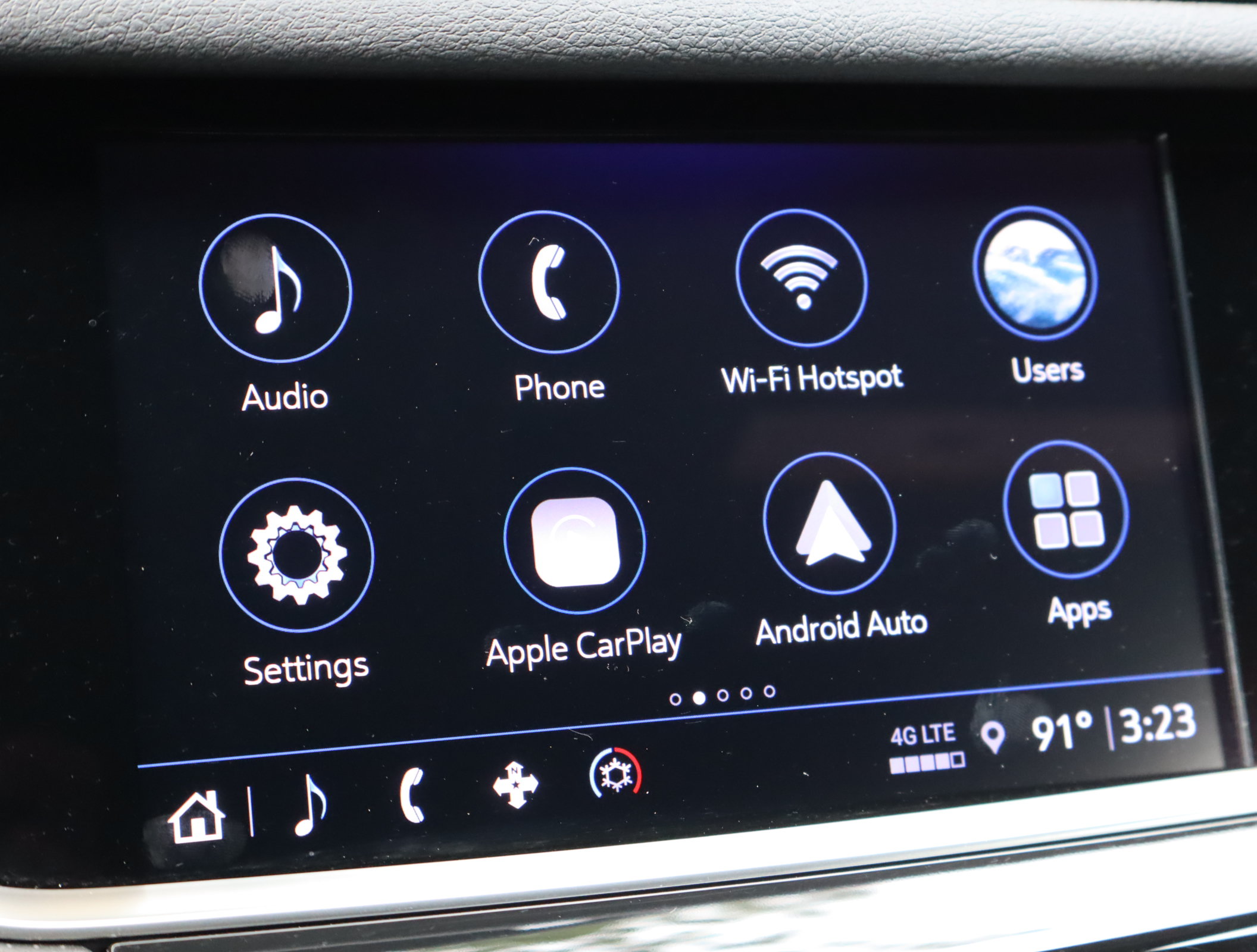 Used 2023 Cadillac XT5 Luxury w/ LPO, Floor Liner Package AWD/4WD image 27