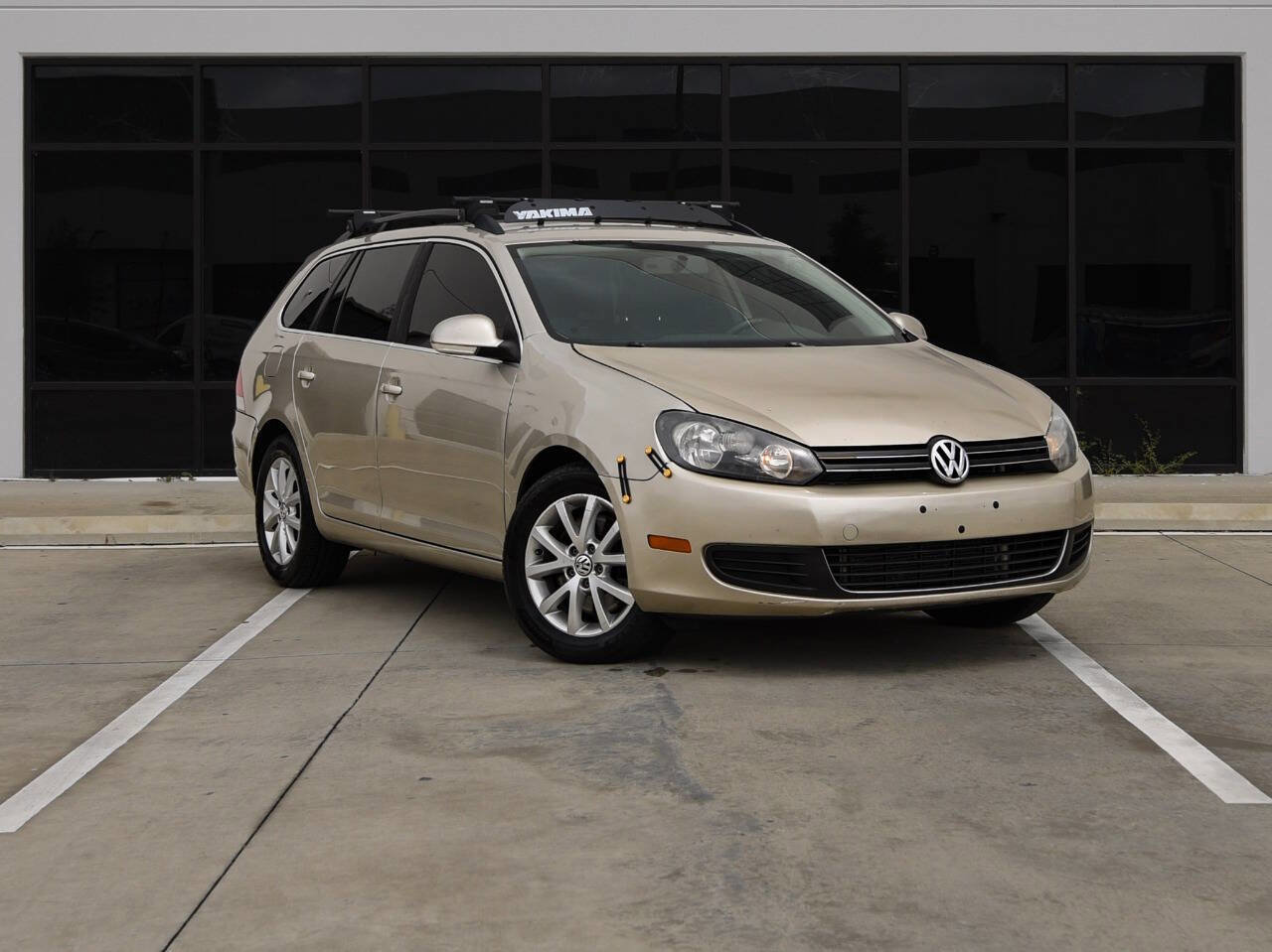 Used 2013 Volkswagen Jetta TDI image 1