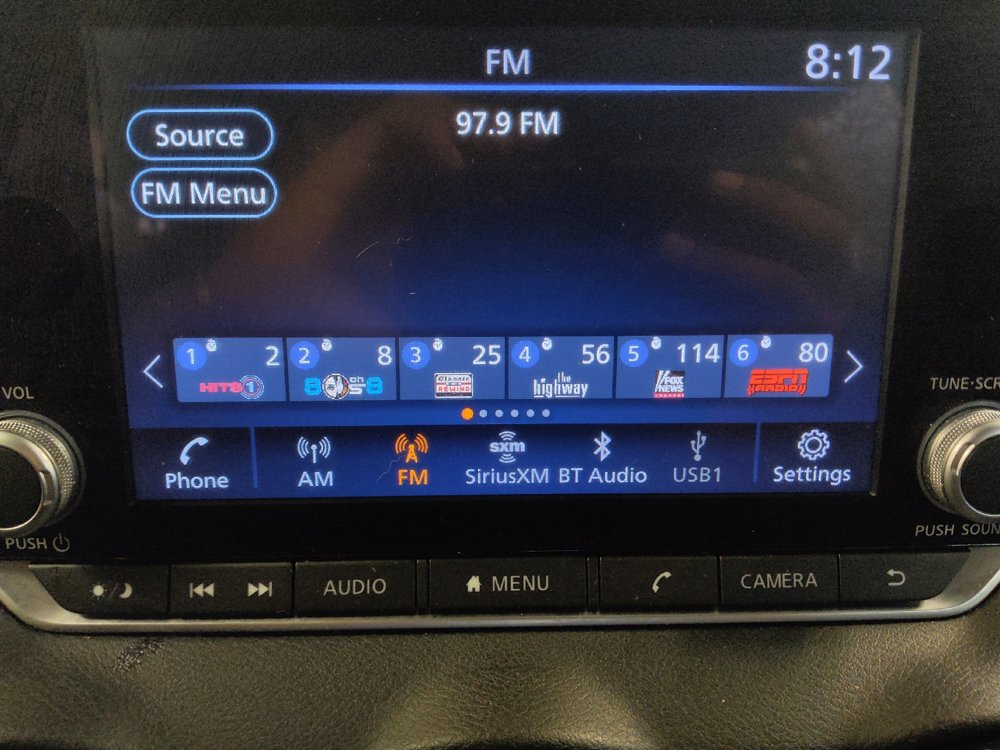 Used 2024 Nissan Sentra SV FWD image 25