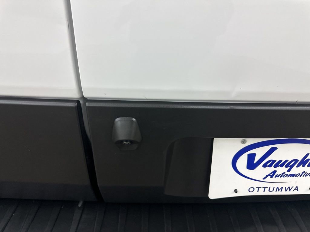 Used 2023 Ford Transit 350 XLT image 16