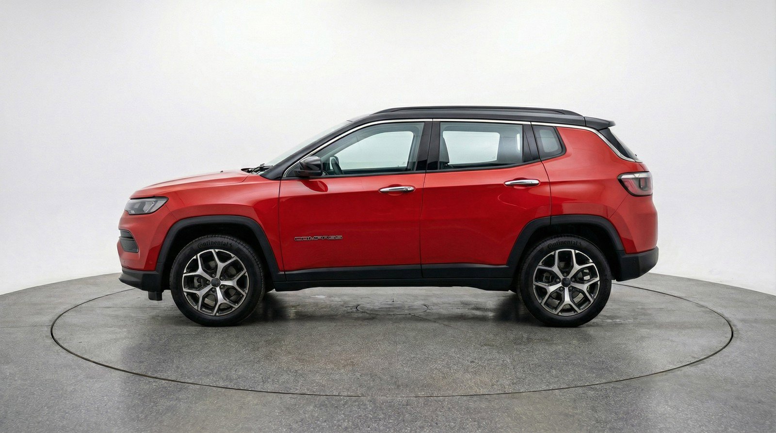 Used 2025 Jeep Compass Limited AWD/4WD image 5