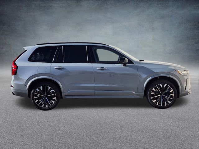 New 2026 Volvo XC90 T8 Ultra w/ Protection Package image 8