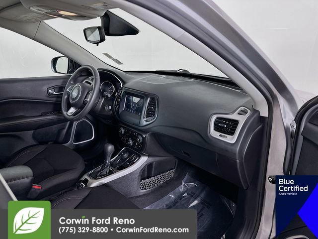Used 2020 Jeep Compass Sport image 32