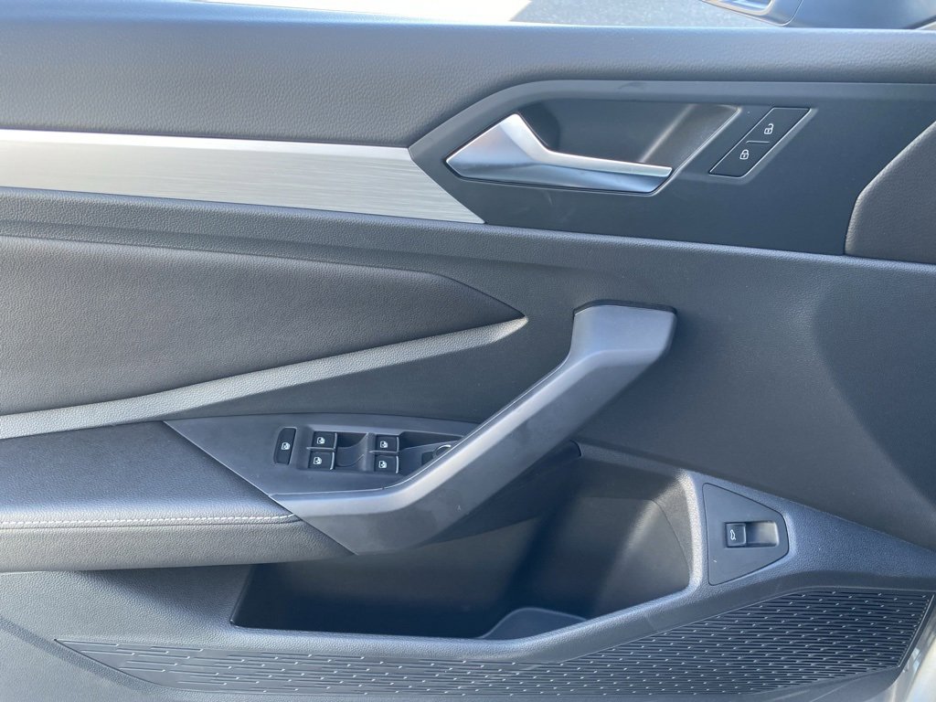 New 2025 Volkswagen Jetta S image 24