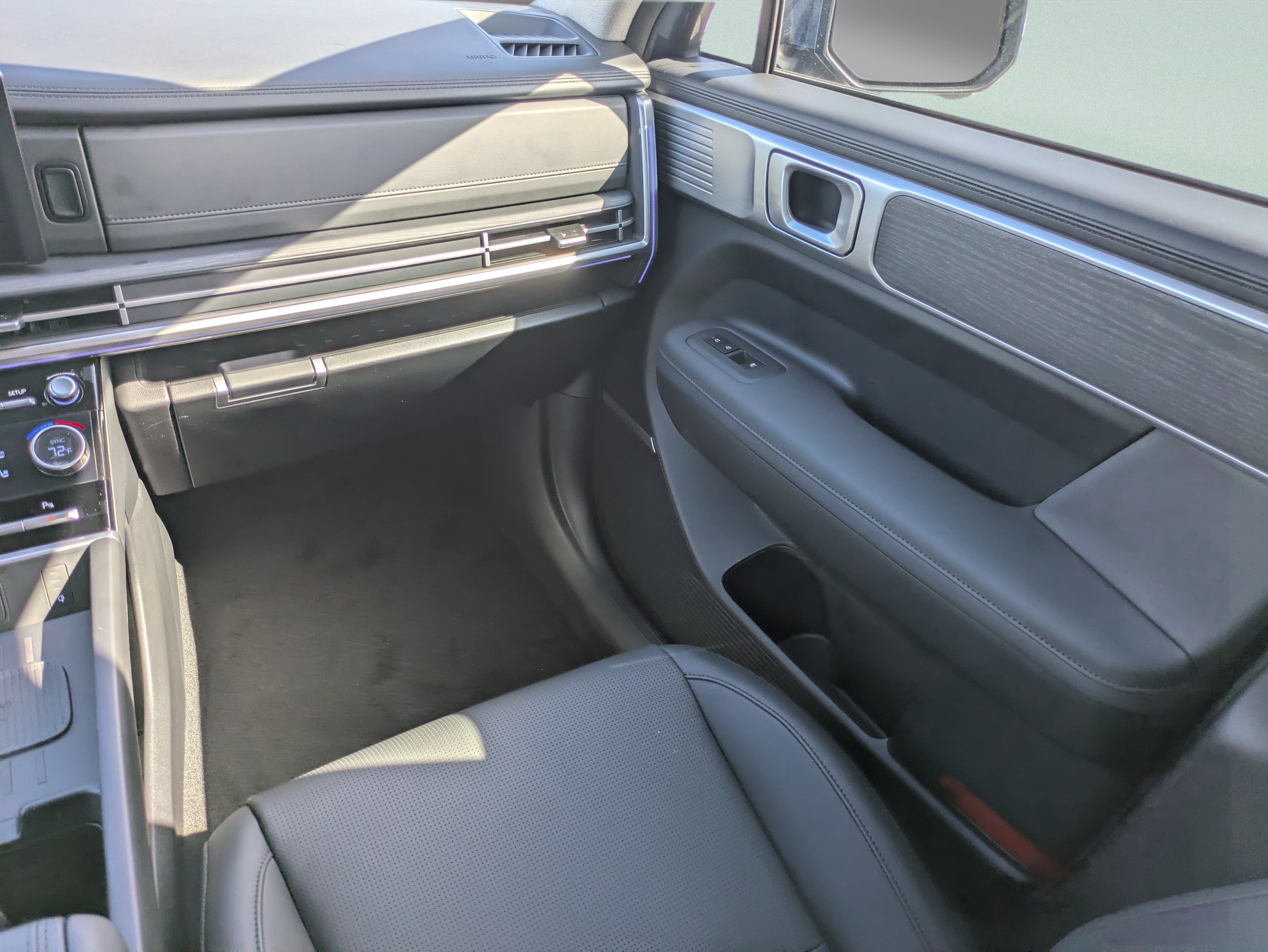 New 2027 Hyundai Santa Fe Limited FWD image 15