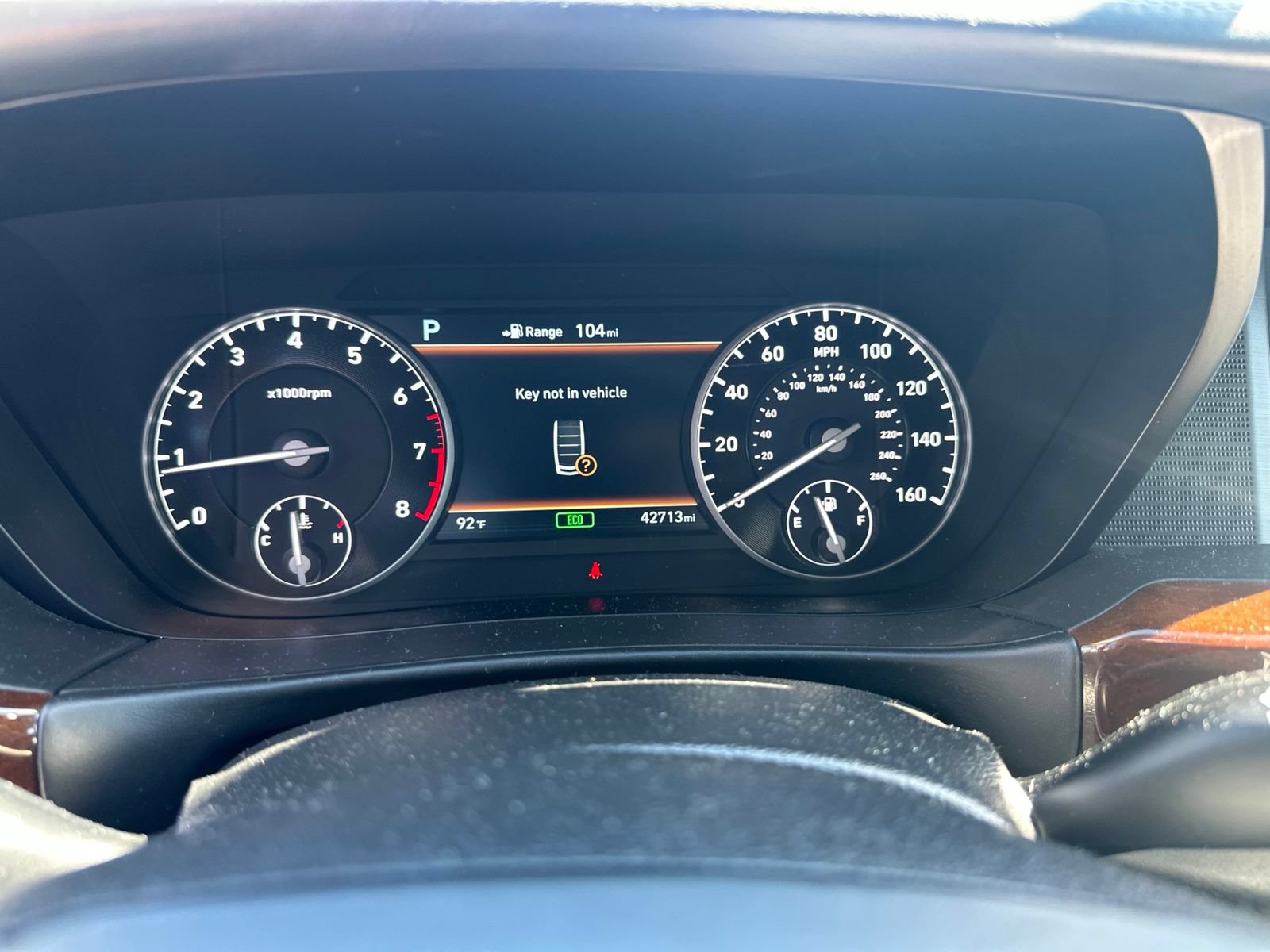 Used 2017 Genesis G90 5.0 Ultimate RWD image 11