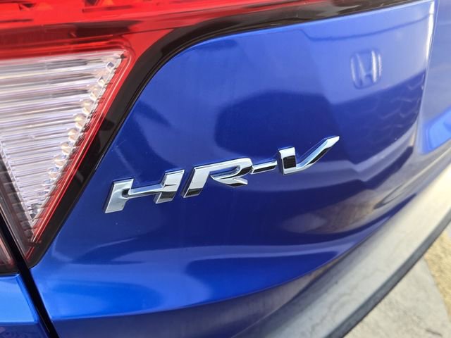 Used 2018 Honda HR-V EX-L image 11