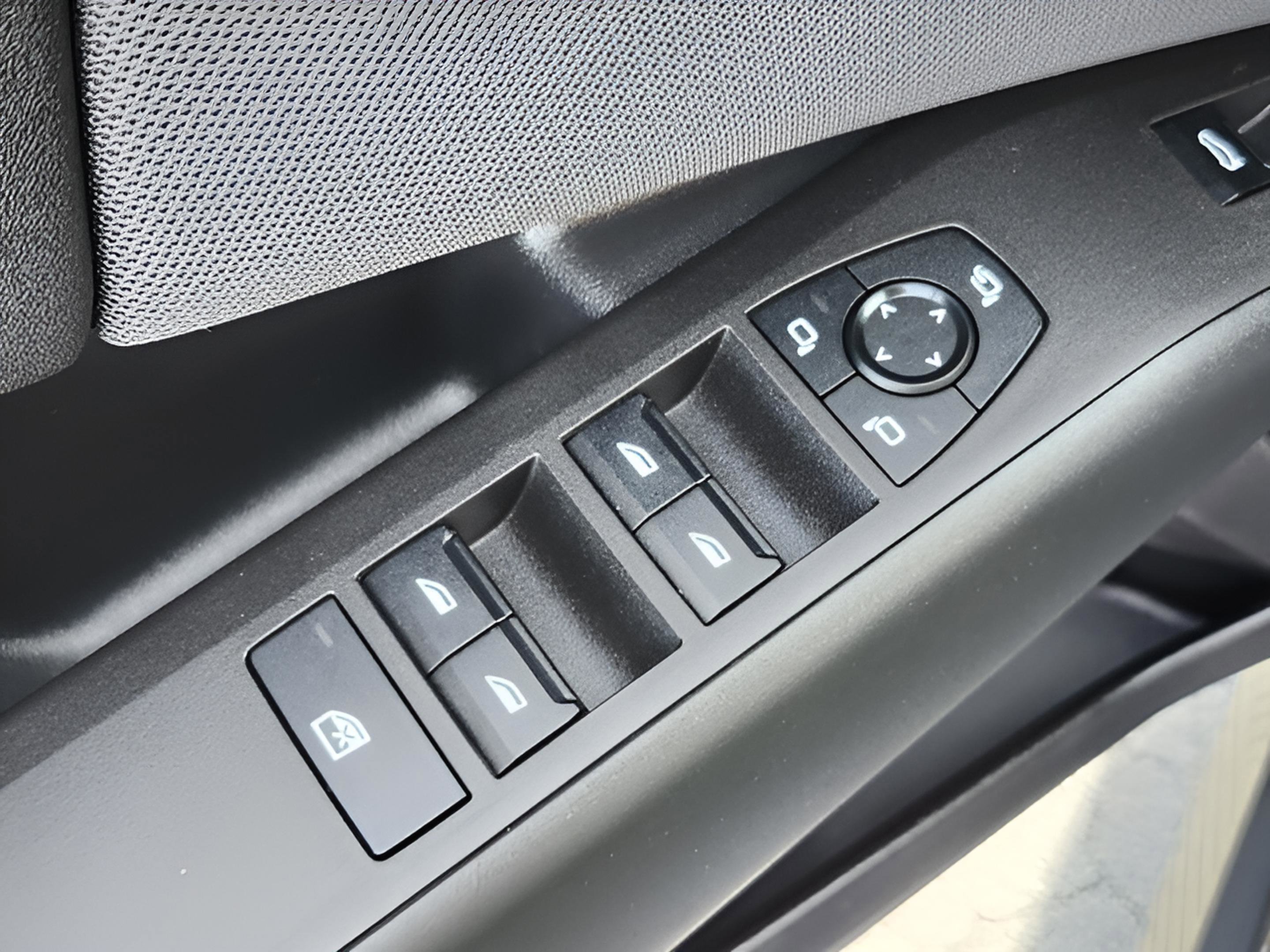 Certified 2025 BMW X3 xDrive30i w/ Premium Package image 41