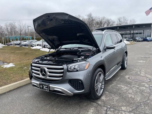 Used 2026 Mercedes-Benz GLS 450 4MATIC image 13