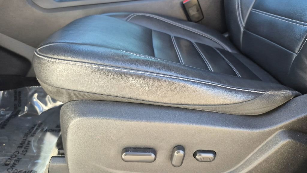 Used 2018 Ford Escape SEL image 12