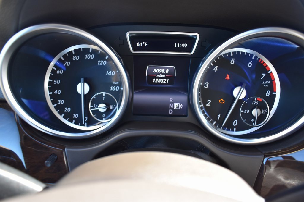 Used 2014 Mercedes-Benz GL 450 4MATIC image 18