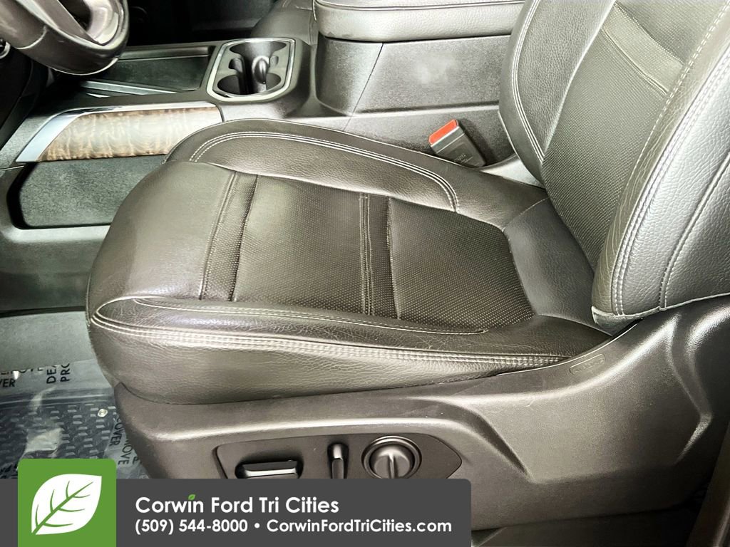 Used 2021 GMC Sierra 3500 Denali w/ Denali Ultimate Package image 22