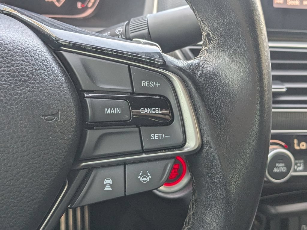 Used 2020 Honda Accord Sport image 14