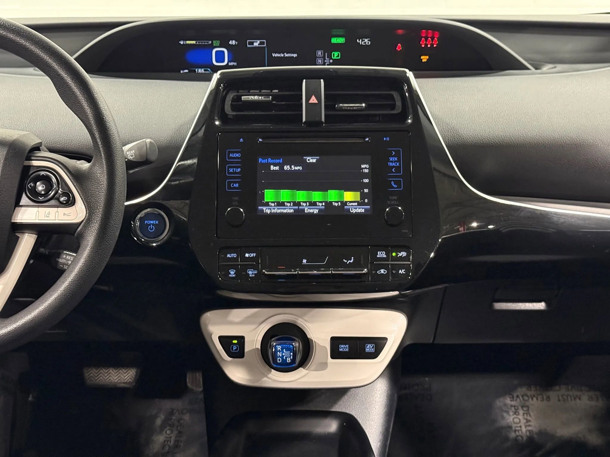 Used 2017 Toyota Prius Two image 38