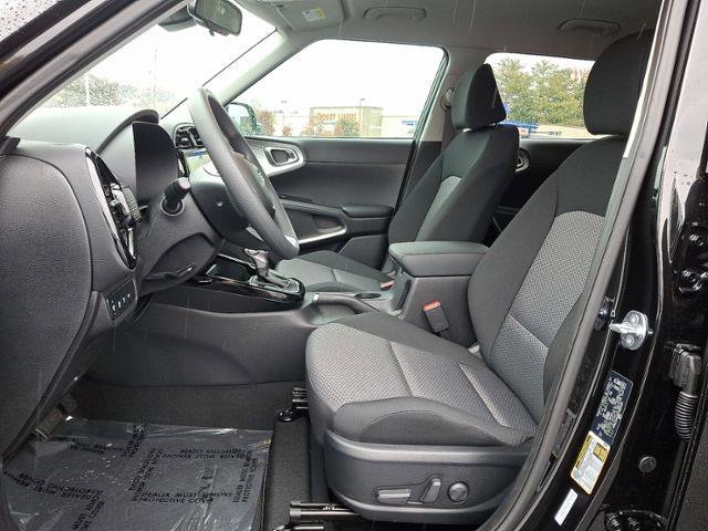 New 2025 Kia Soul S image 6