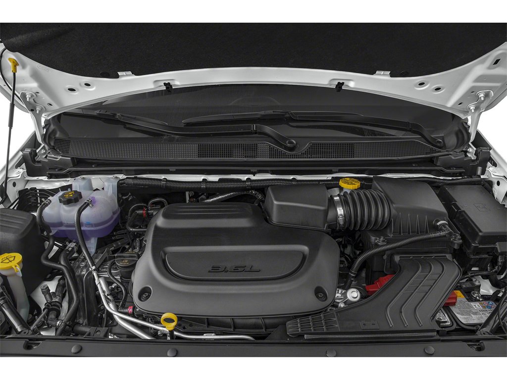 Used 2024 Chrysler Pacifica Touring-L image 12