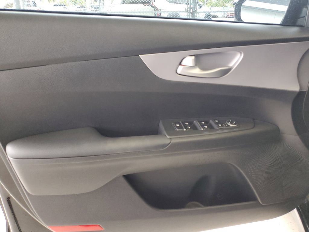 Certified 2024 Kia Forte LXS FWD image 19
