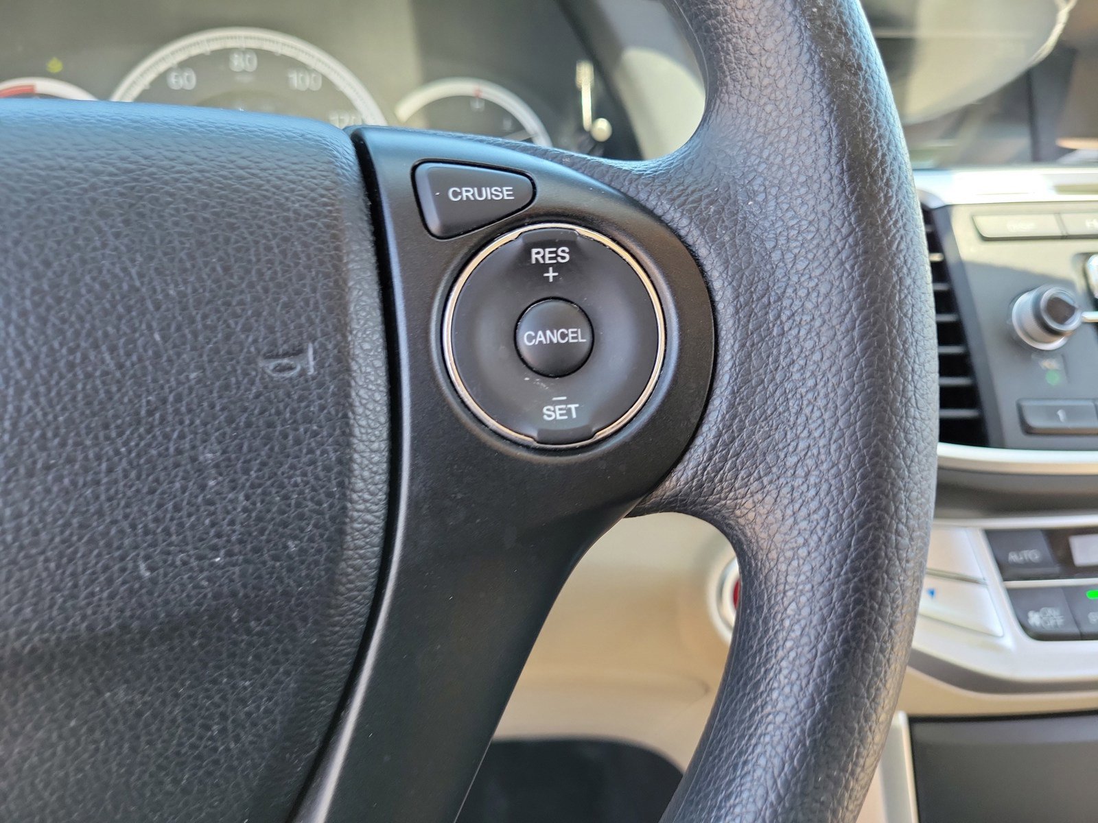 Used 2014 Honda Accord EX image 19