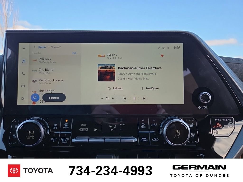 New 2026 Toyota Highlander Platinum image 44