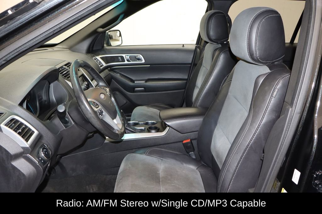 Used 2015 Ford Explorer XLT w/ Equipment Group 202B image 8