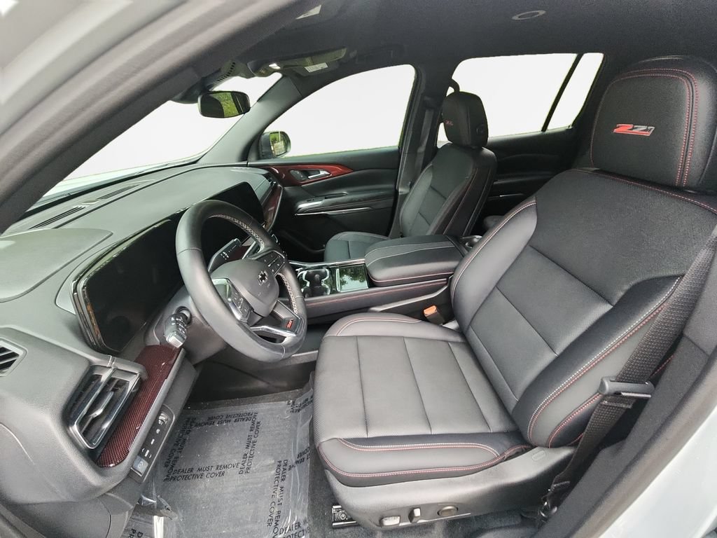 Certified 2026 Chevrolet Traverse Z71 w/ LPO, Floor Liner Package AWD/4WD image 14