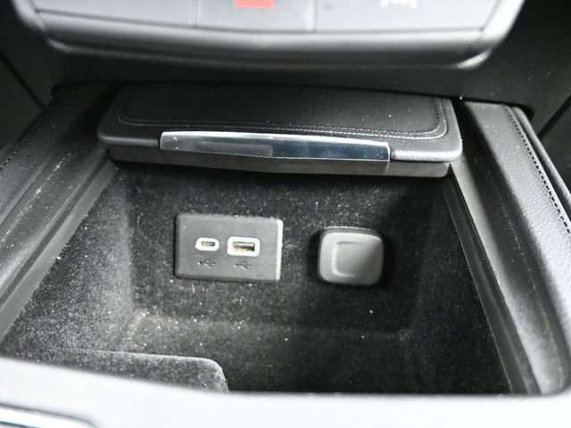 Used 2023 Cadillac XT4 Premium Luxury image 27