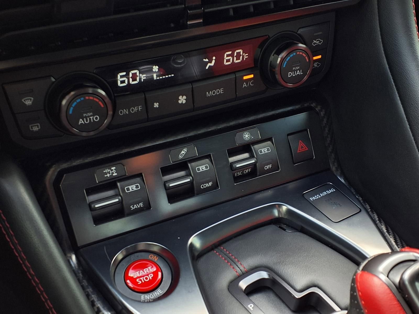 Used 2019 Nissan GT-R NISMO image 23