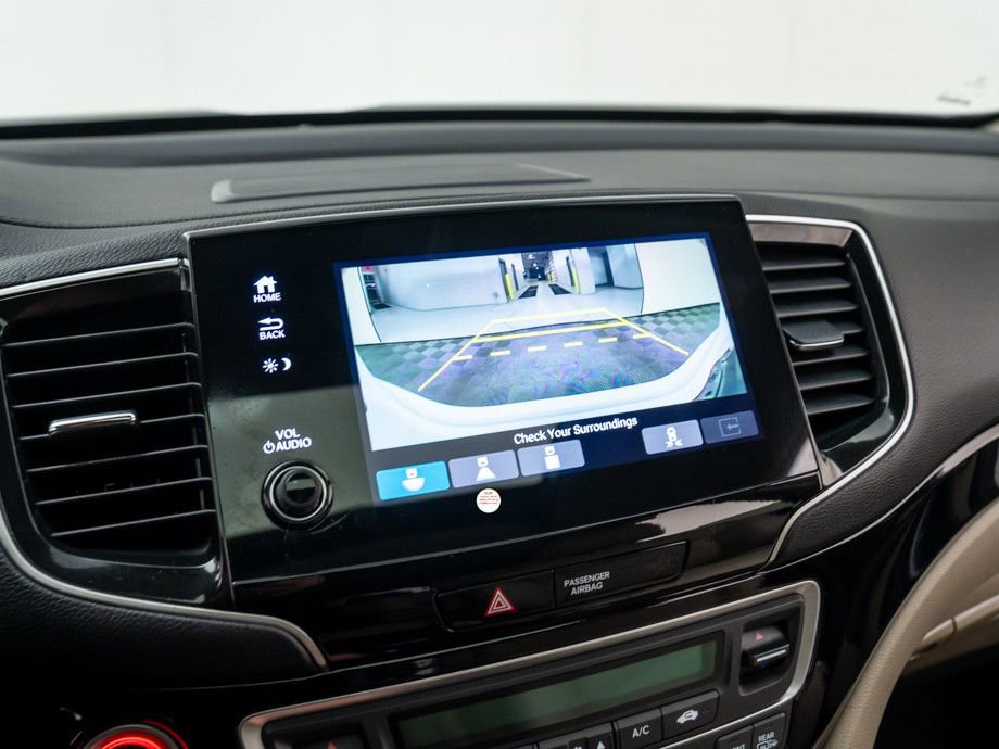 Certified 2021 Honda Pilot Touring image 26