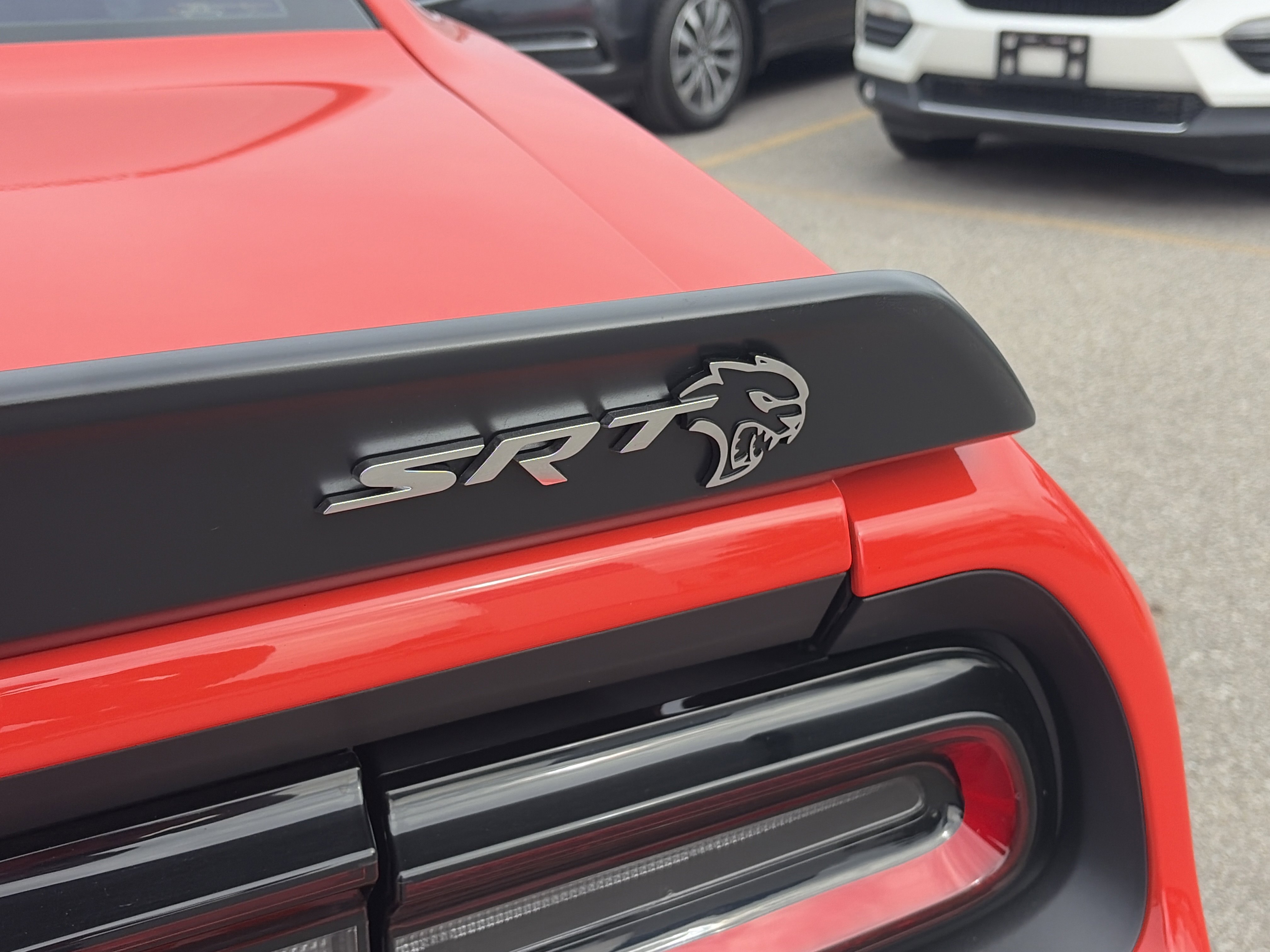 Used 2017 Dodge Challenger SRT Hellcat RWD image 12
