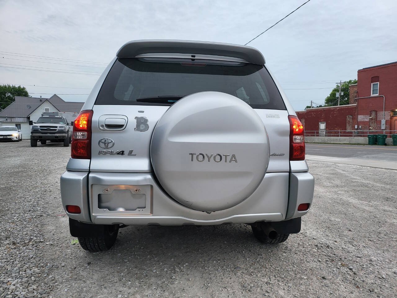 Used 2005 Toyota RAV4 4WD image 4